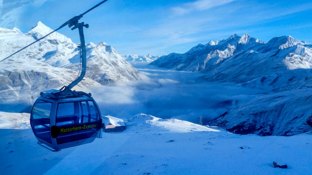 Switzerland Dead Skiers 