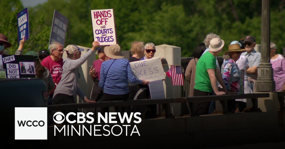 Twin Cities rally-goers raise concerns with Trump administration - CBS ...