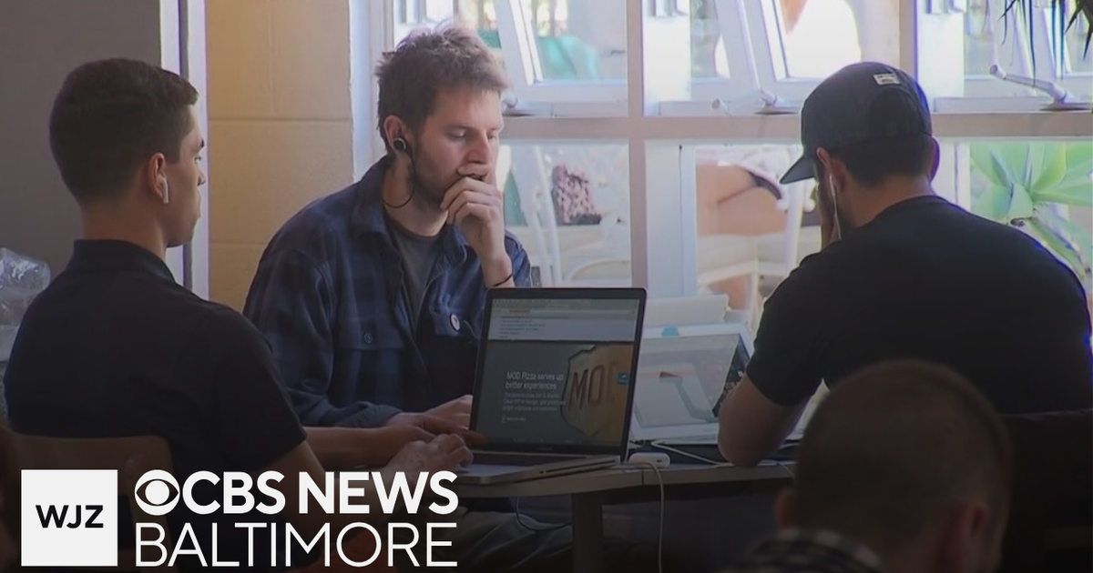Experts warn of hidden dangers when using free public Wi-Fi - CBS Baltimore