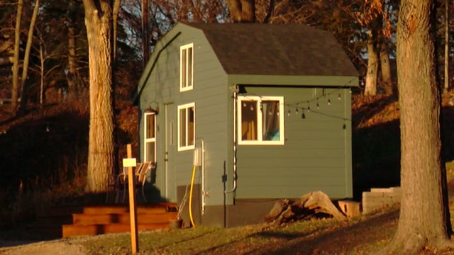 10p-pkg-mil-suites-for-homeless-wcco7wez.jpg 
