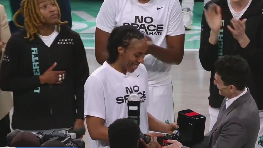 Valkyries lose to NY Liberty; Kayla Thornton receives her 2024 championship ring