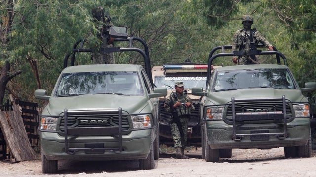 Mexican authorities confirm the deaths of five members of a band in northeastern Mexico 