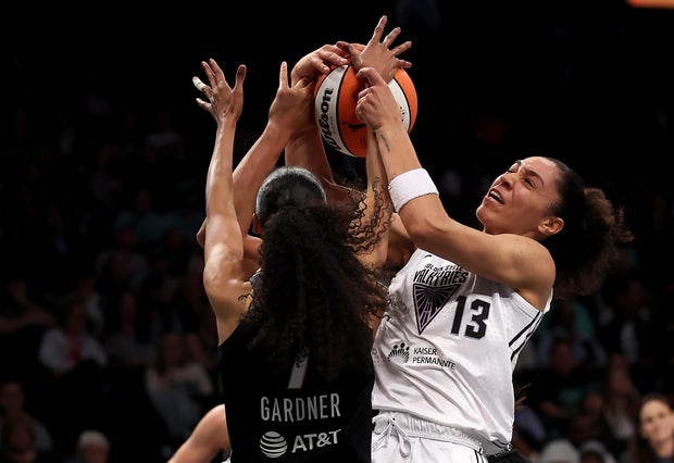 Golden State Valkyries v New York Liberty 
