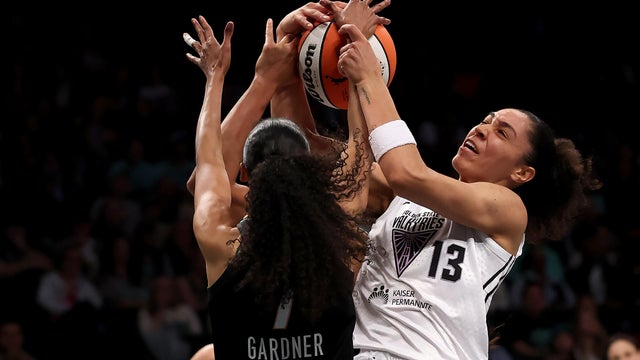 Golden State Valkyries v New York Liberty 