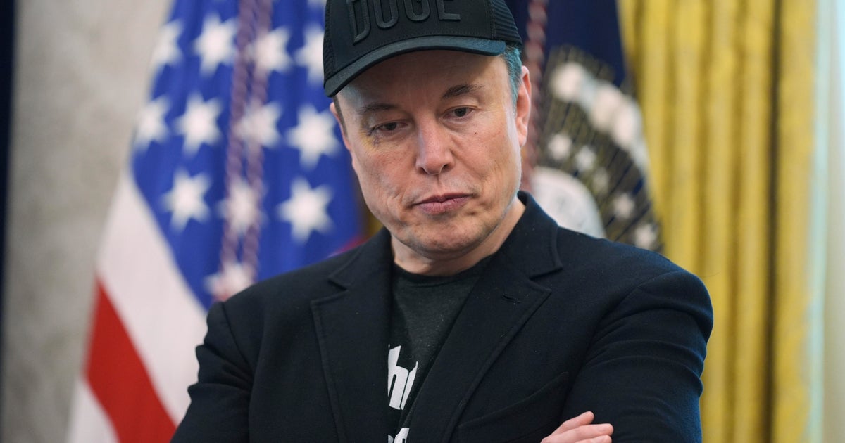 Elon Musk lashes out in Oval Office when asked about report on ketamine use Elon Musk lashes out in Oval Office when asked about report on ketamine use