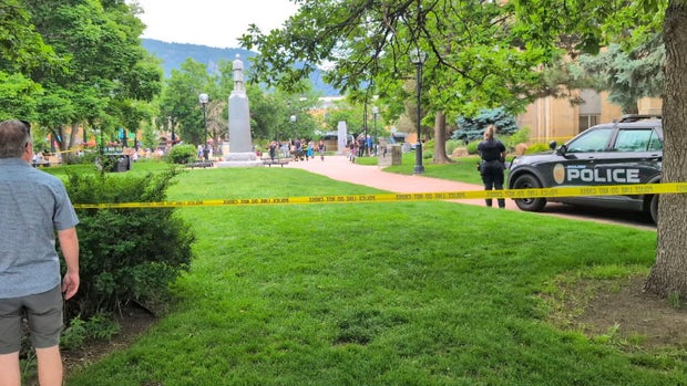 pearl-street-mall-attack-video2-frame-0.jpg 