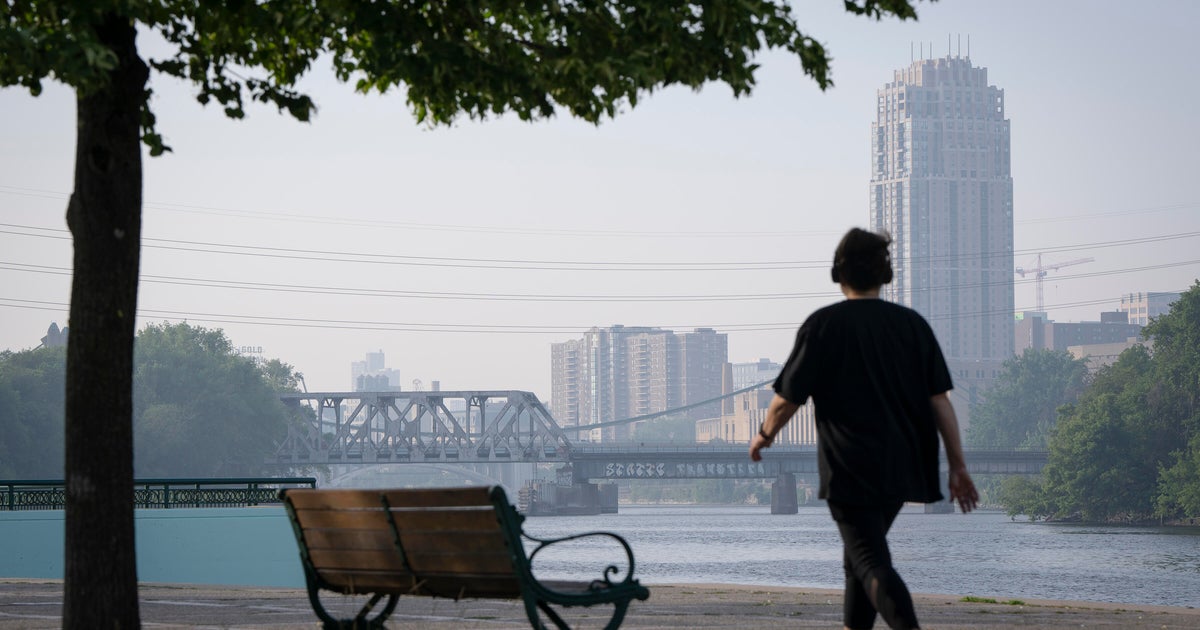 Sunday will start sunny, end rainy and windy 
