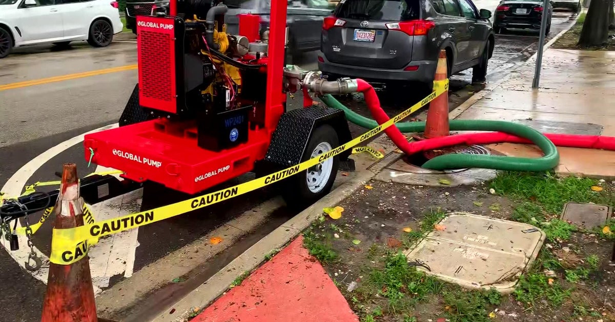 Edgewater residents frustrated as flooding returns after heavy rainfall