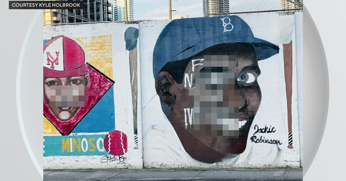 Hate-fueled vandalism shocks Overtown as community rallies to restore historic murals Hate-fueled vandalism shocks Overtown as community rallies to restore historic murals