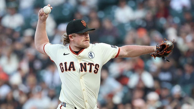 giants-padres-2218348979.jpg 
