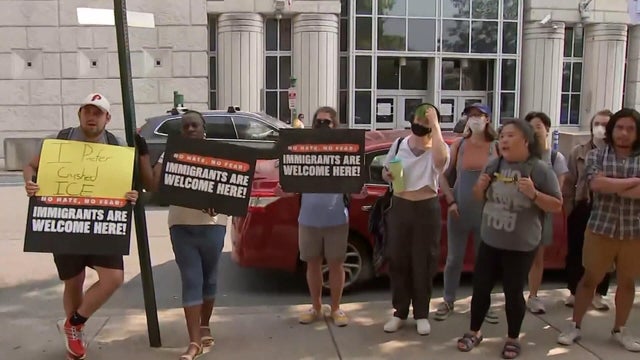 Protesters hold signs that say No hate, No fear: immigrants are welcome here! in Philadelphia 