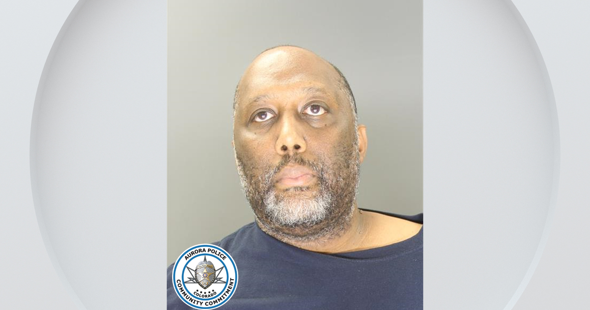 Former EMT indicted, accused of treating over 100 patients without a license 