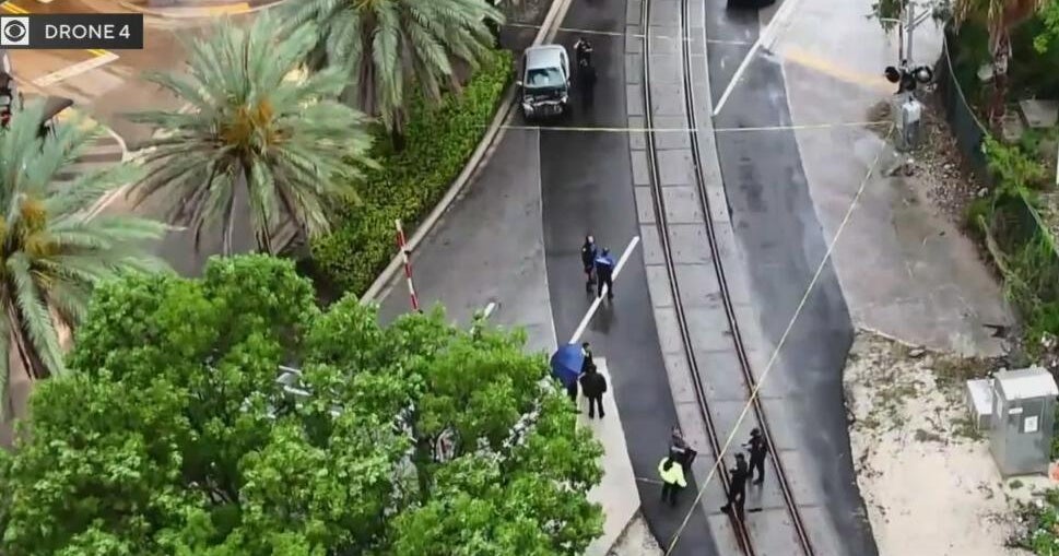 Man killed, woman injured in shooting near Downtown Miami Brightline station