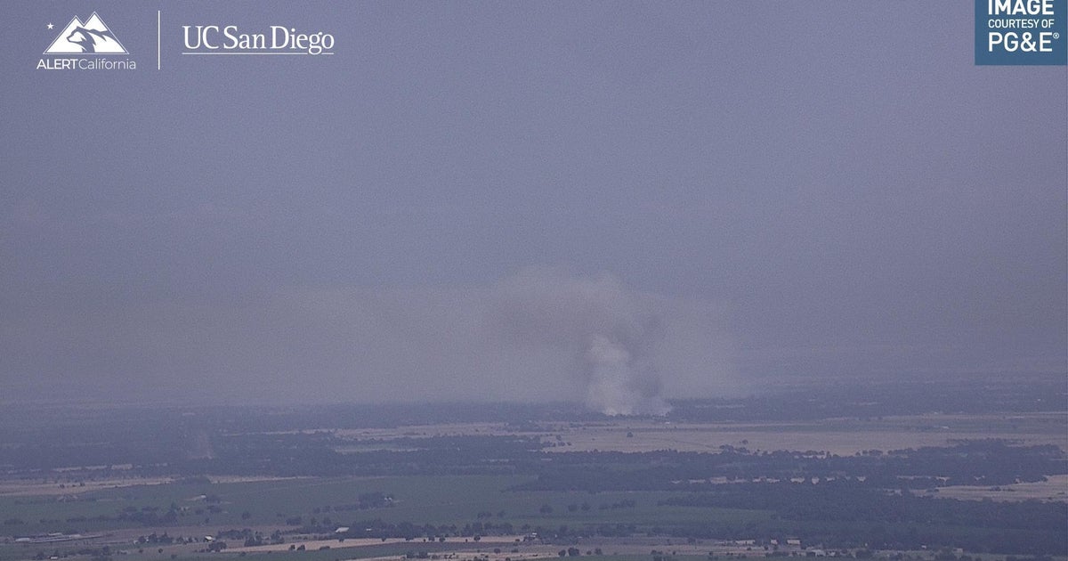 Haggie Fire in Wilton area threatens multiple homes, evacuation advisory issued 