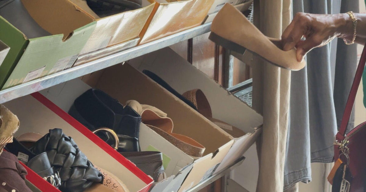 Jamaica Plain shoe store closing after more than 100 years in business 