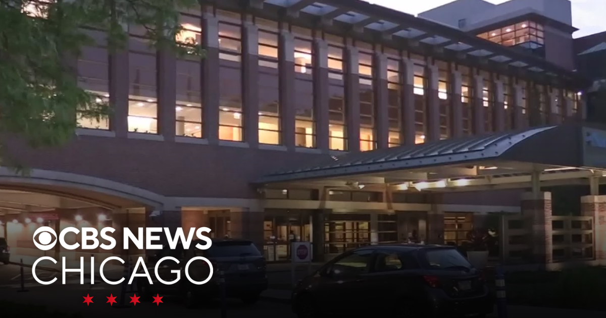 Security guard shot inside Evanston Hospital emergency room - CBS Chicago