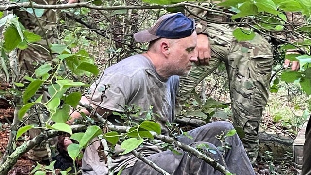 cbsn-fusion-inmate-manhunt-prison-devil-of-the-ozarks-arkansas-prison-grant-hardin-thumbnail.jpg 