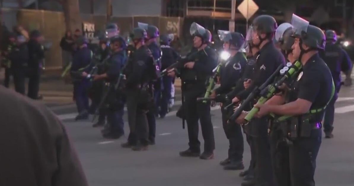 Trump deploys National Guard to Los Angeles - CBS Texas
