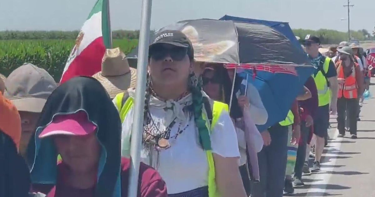 Immigrants, supporters march to California Capitol in protest of Trump administration's deportation arrests 