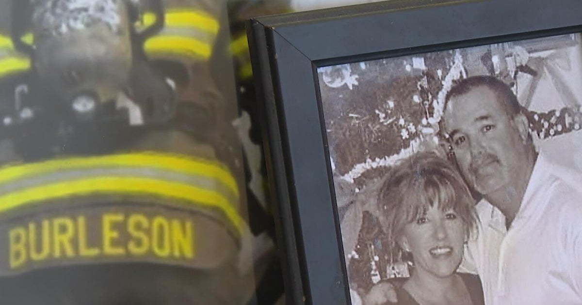 North Texas widow pushes for esophageal cancer screenings in firehouses after husband's missed diagnosis 