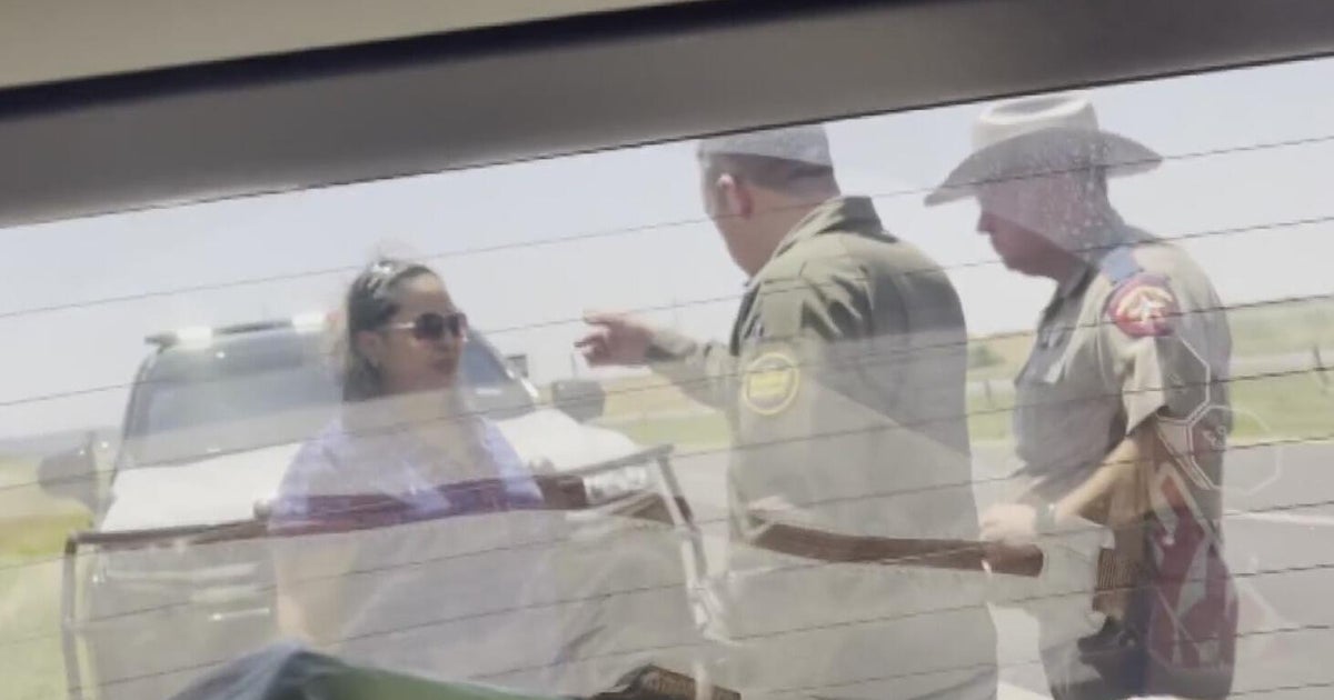 Dallas parents living in U.S. over 20 years detained by ICE leave behind teenage son 
