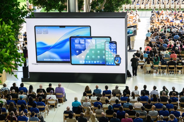 Apple unveils iOS 26 with a liquid glass interface during its global conference for developers

 Aitrend