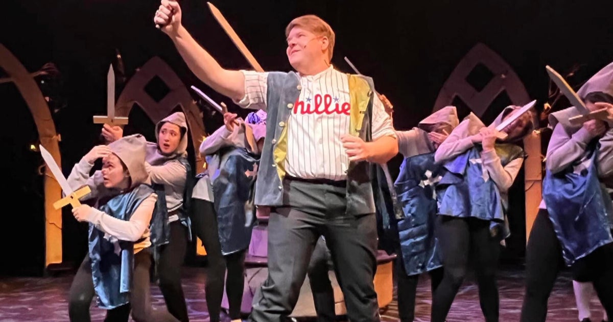 Phillies fan in need of kidney transplant makes pitch to save his life 