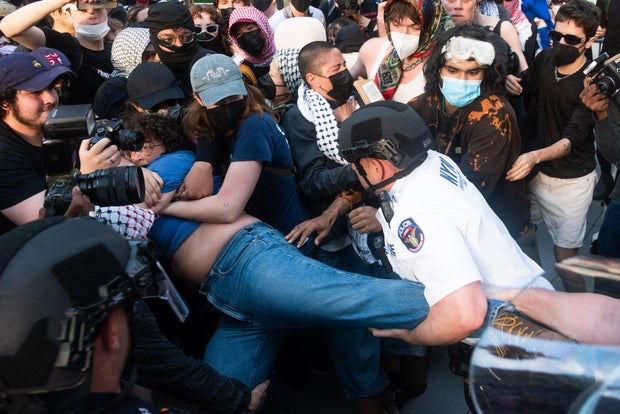 US-NEWS-NYC-IMMIGRATION-PROTESTS-NYPD-NY 