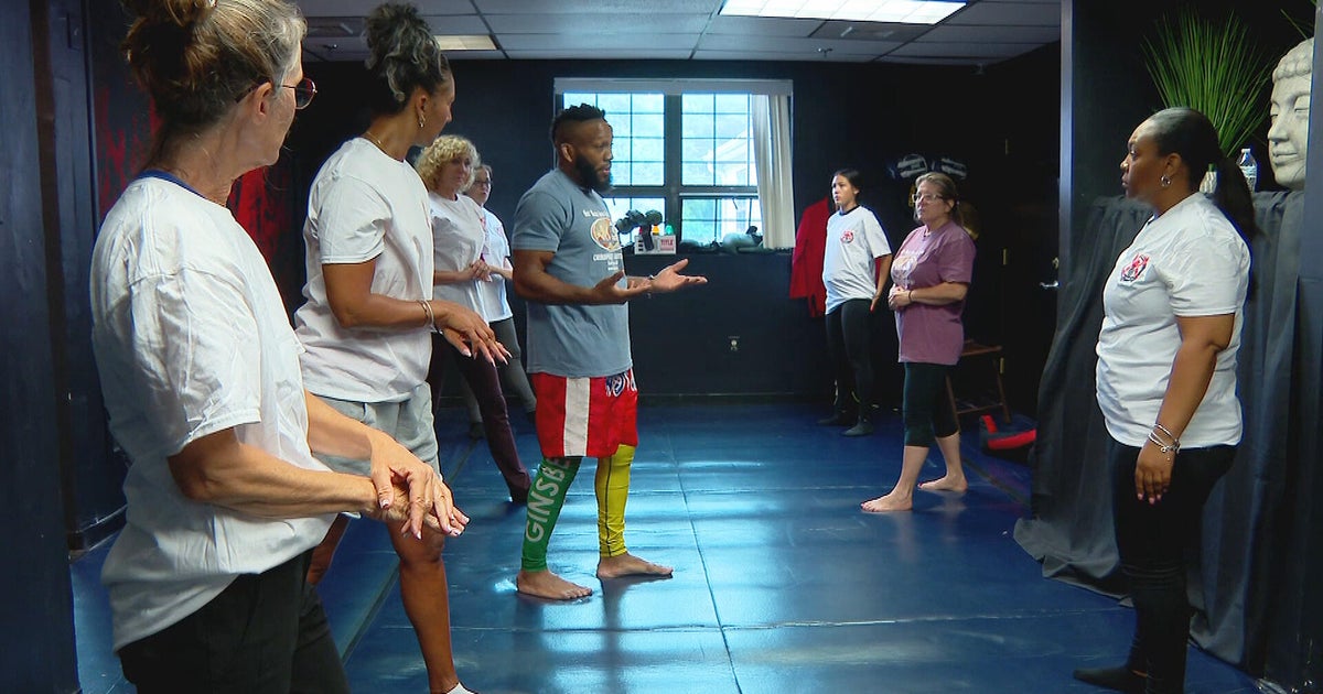 Inspired by daughters, UFC fighter teaches women self-defense in Mass. 