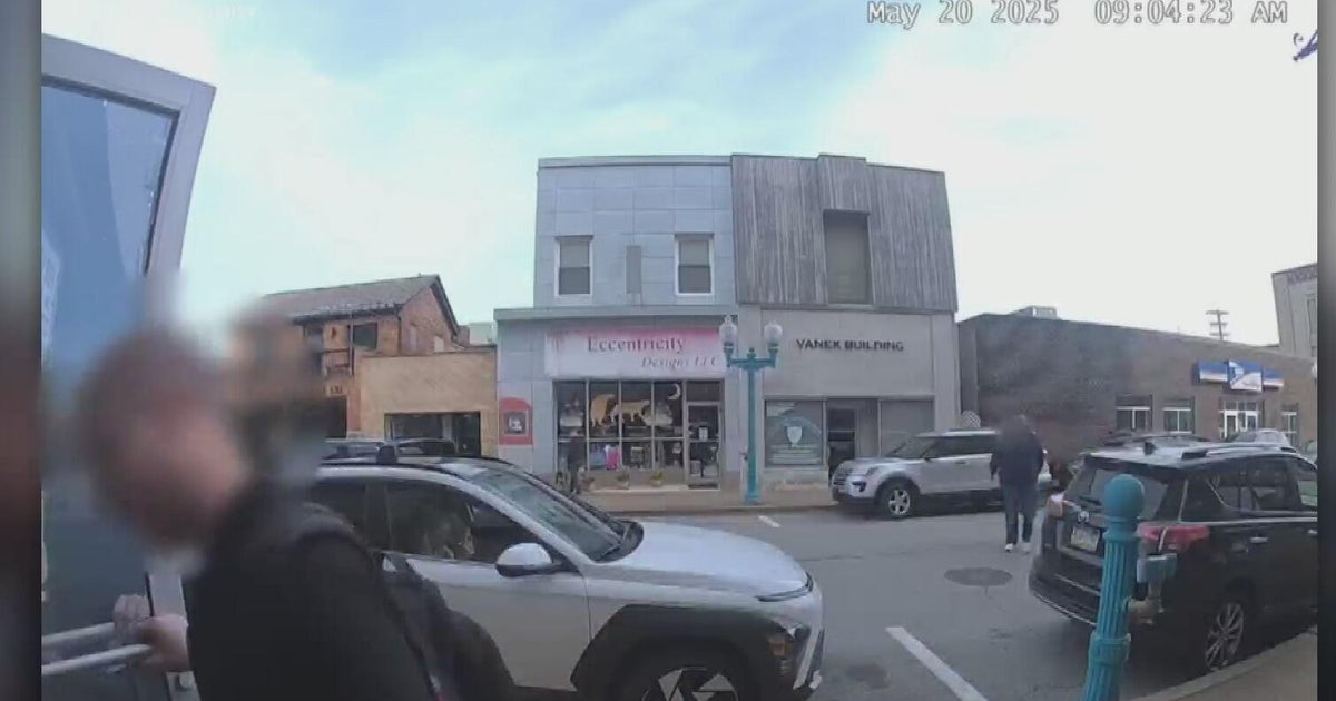 Woman says ICE agents detained husband at his Carnegie business 
