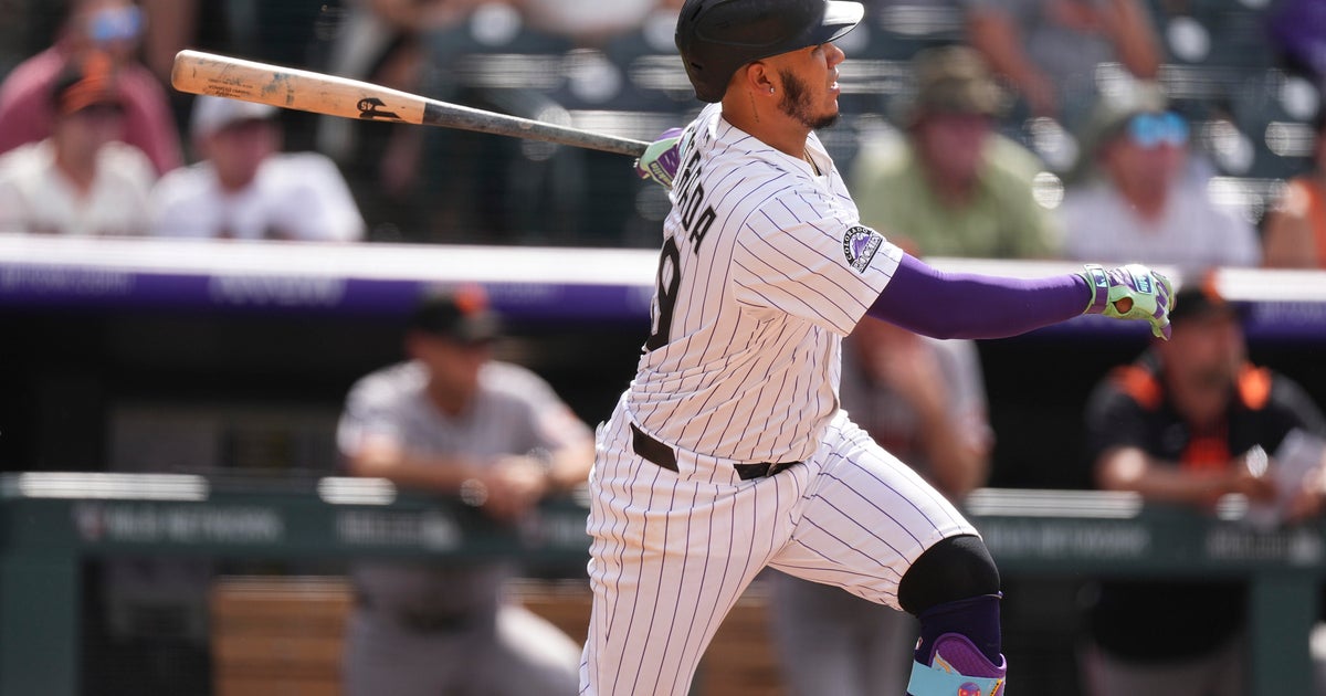 Arcia's 2-run single in 9th rallies Rockies over Giants 8-7 