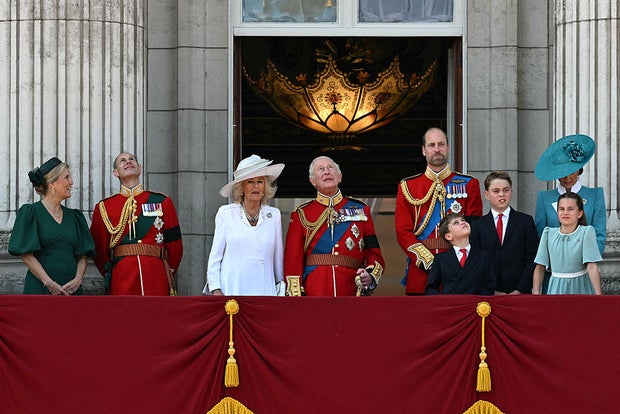 BRITAIN-ROYALS-TROOPING 
