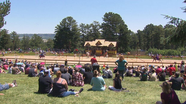 renaissance-festival-5vo-consolidated-01-frame-548.jpg 