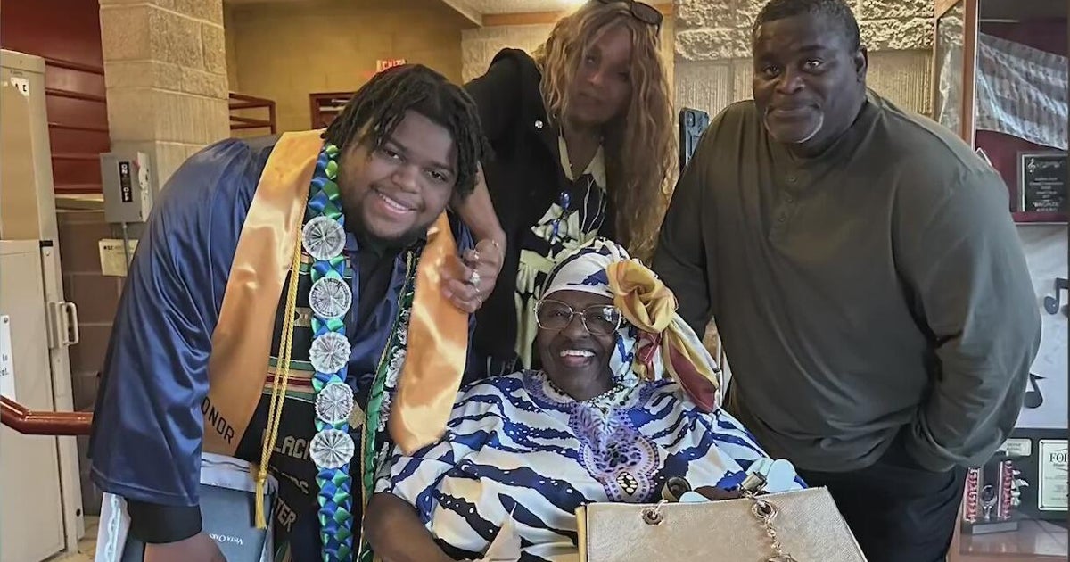 Bay Area high school graduate accepted to 24 colleges, including some of the best in the country 