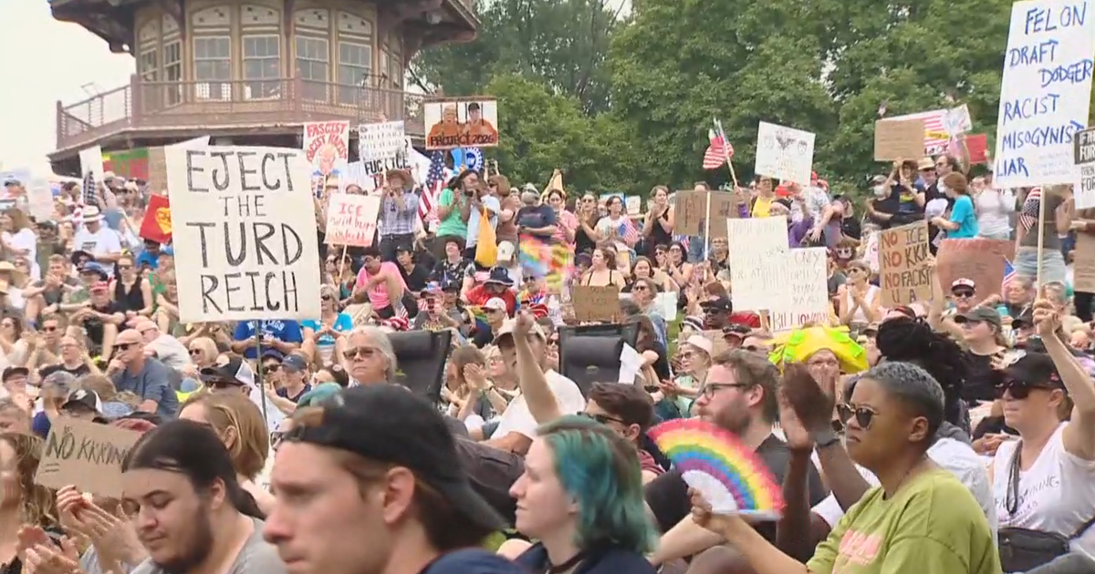 'No Kings' movement gains momentum as thousands of Marylanders take to the streets 