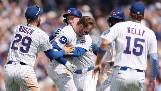 Pittsburgh Pirates v Chicago Cubs 