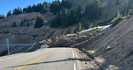 Landslide closes highway over Colorado mountain pass 