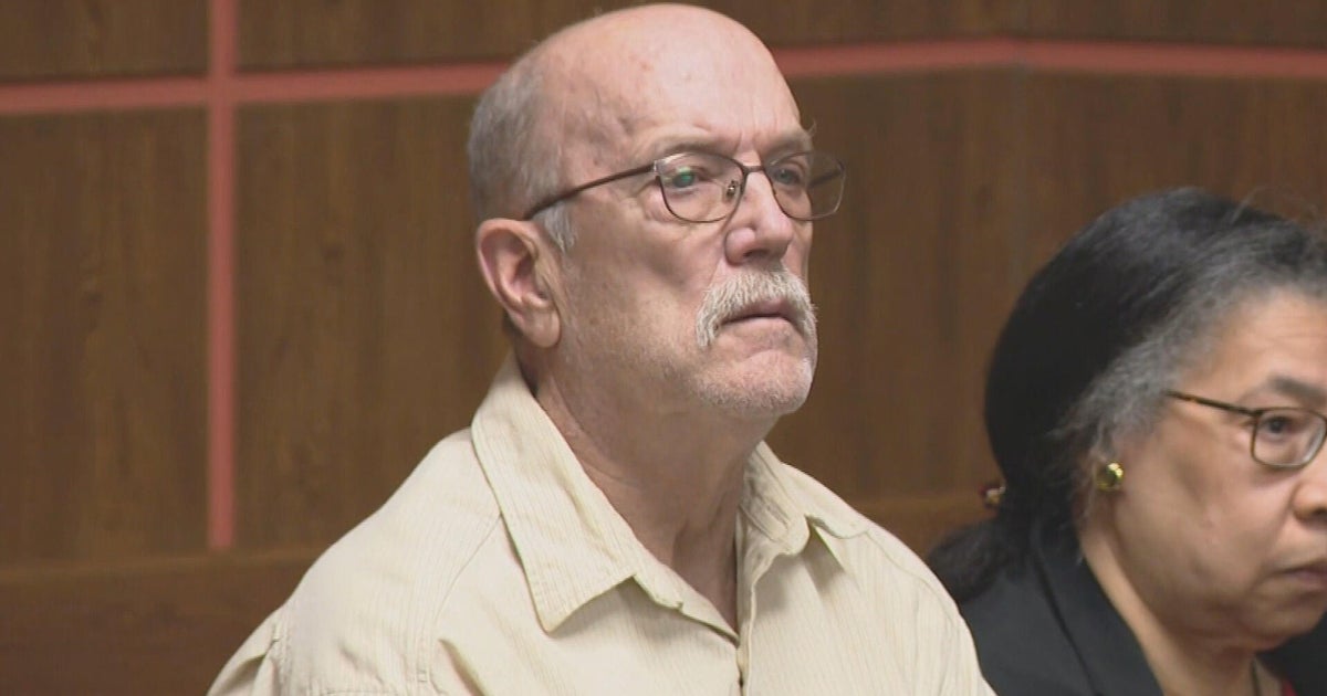 Man accused of yelling racial slurs at fisherman, daughter pleads not guilty 