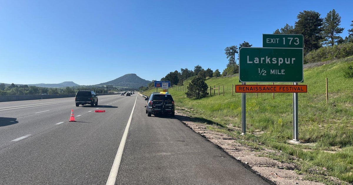 Douglas County deputies calls death of woman found near I-25 "suspicious" 