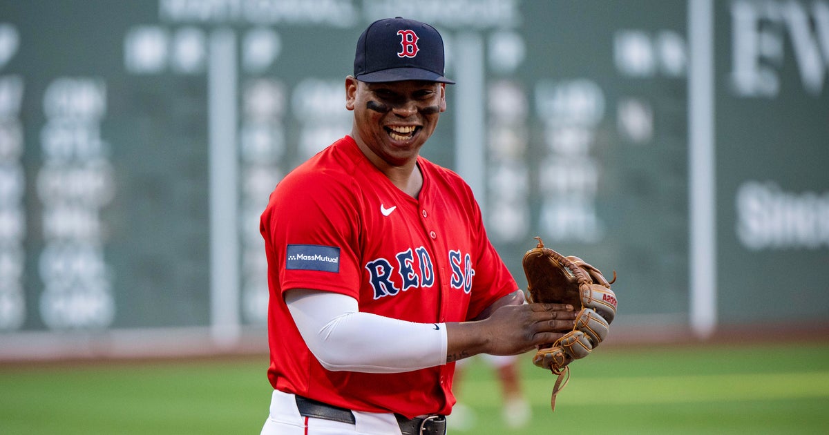 Red Sox point to "lack of alignment" with Devers as reason for trade 