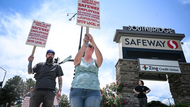 SAFEWAY 