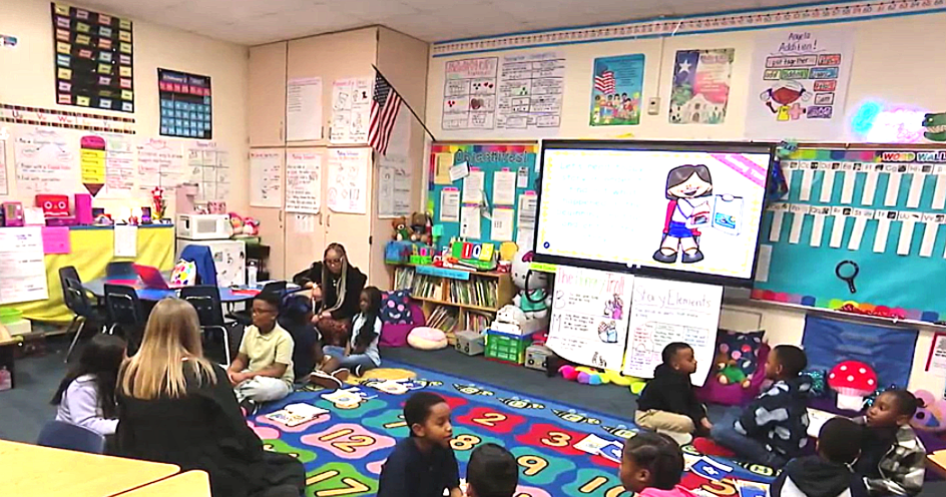 Fort Worth ISD sees academic gains after challenging year - CBS Texas