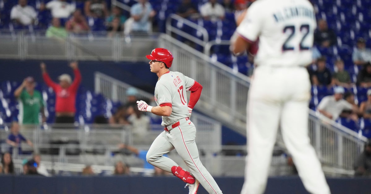 Phillies top Marlins 5-2 in opener of four-game series Phillies top Marlins 5-2 in opener of four-game series