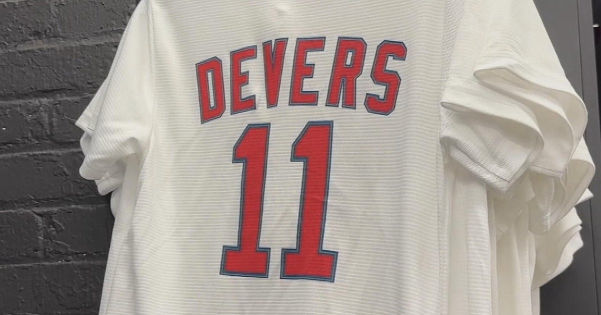 Red Sox fans who bought Devers jersey recently may be able to trade it in 
