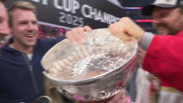 17-p-stanley-cup-cracke-wforbpud.jpg 