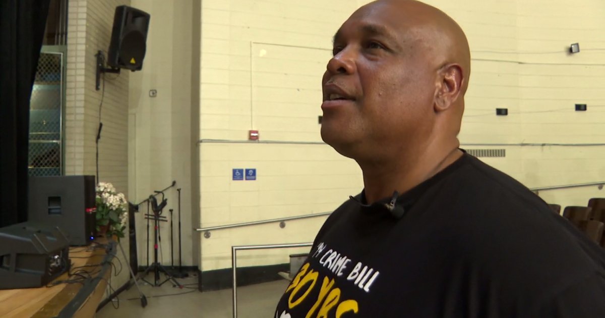 Chicago man who served over 30 years for a murder he didn't commit finds new life in theatre