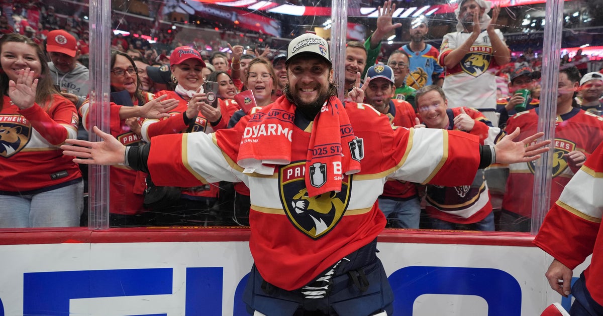 Bobrovsky's brilliance leads Panthers to second-straight Stanley Cup title 