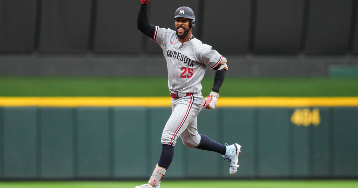 Reds beat Twins 6-5 for third straight win 