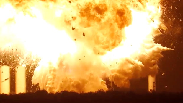 SpaceX Starship upper stage explodes