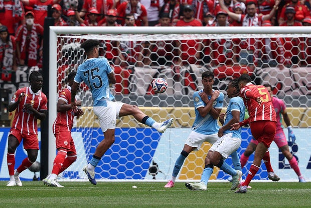 FBL-WC-CLUB-2025-MATCH13-CITY-WYDAD 